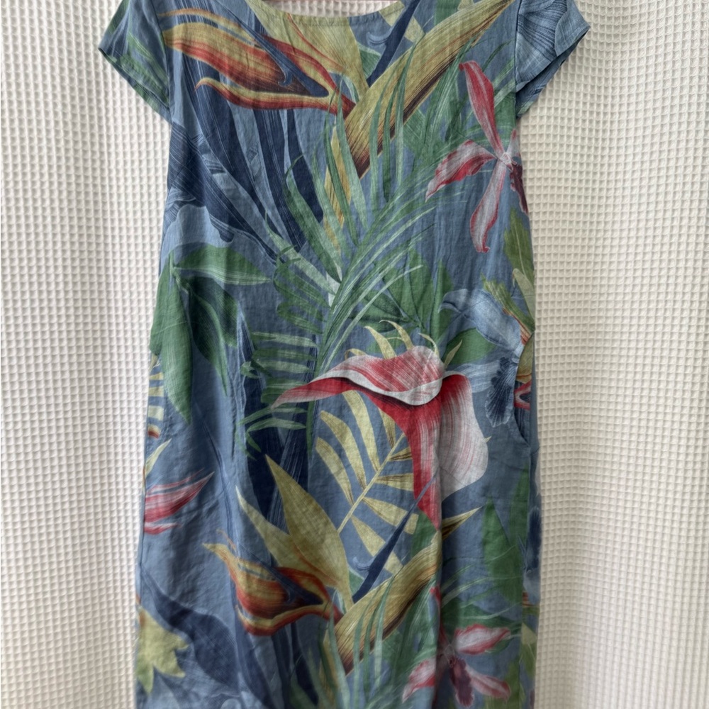 Tropical Floral Print Dress from Vasna. NWT.